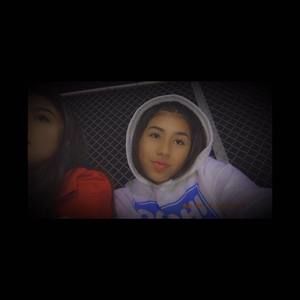 Meet your Posher, Brisy